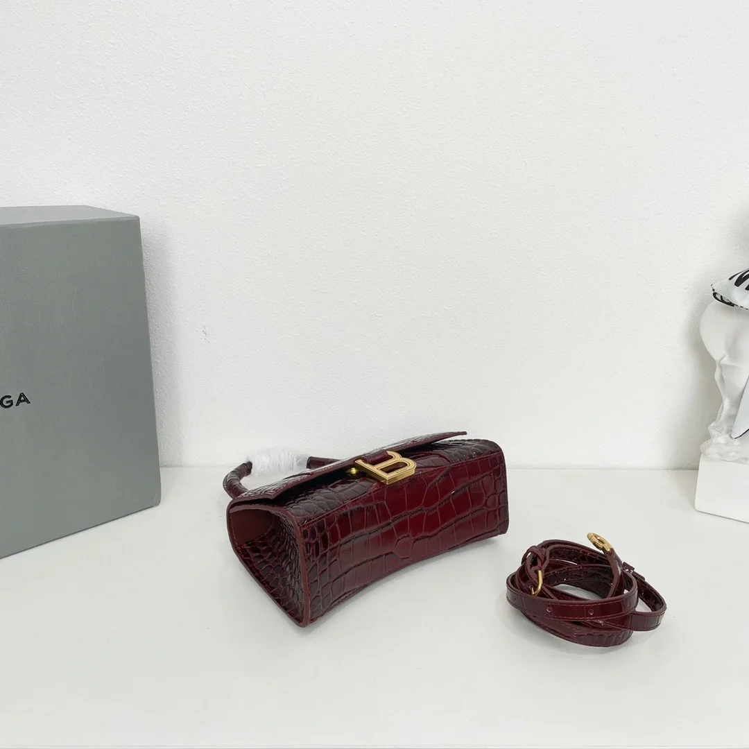 아워글래스 XS 핸드백 상세