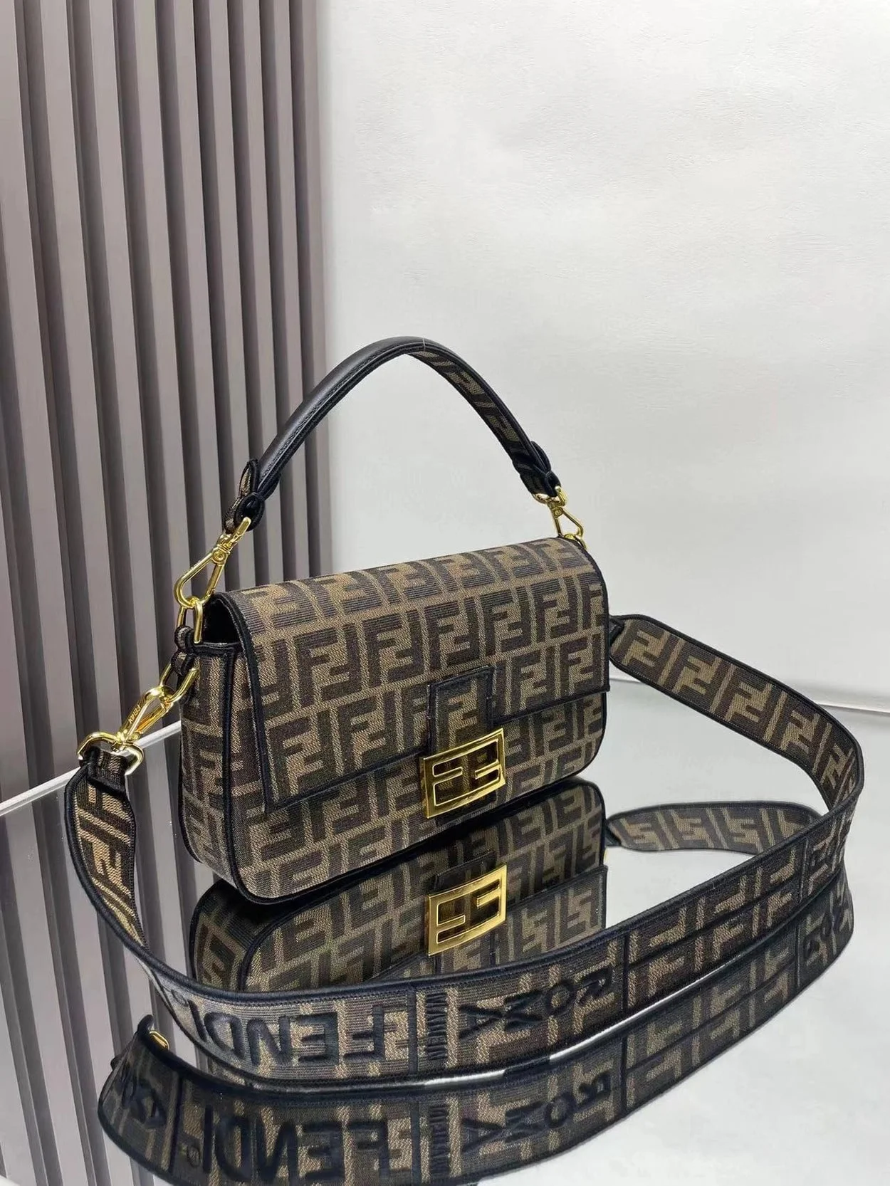 바게트 FF 자카드 미디움 상세