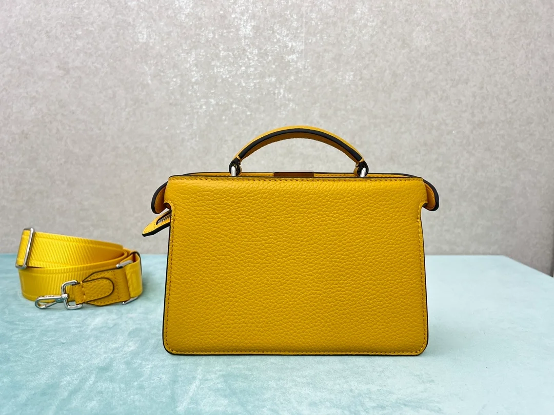 피카부 I SEE U 레더백 옐로우 상세