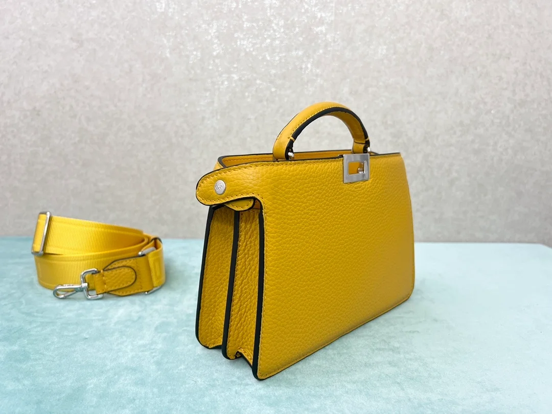 피카부 I SEE U 레더백 옐로우 상세