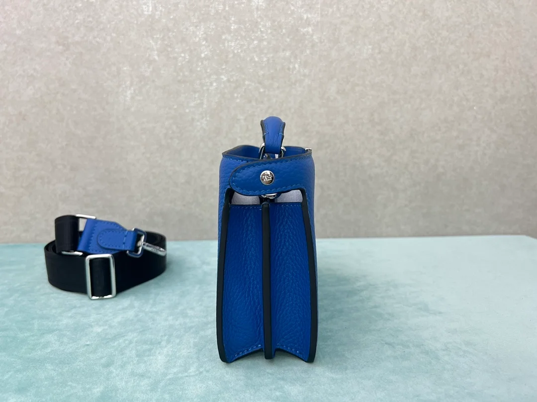 피카부 I SEE U 레더백 블루 상세