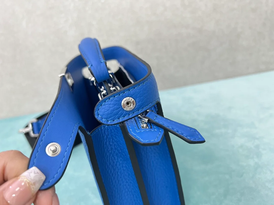 피카부 I SEE U 레더백 블루 상세