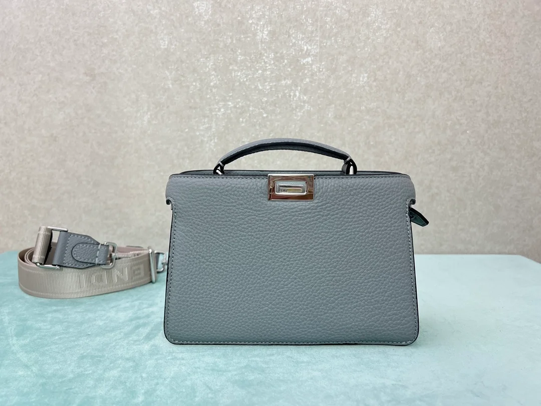 피카부 I SEE U 레더백 라이트 그레이 상세