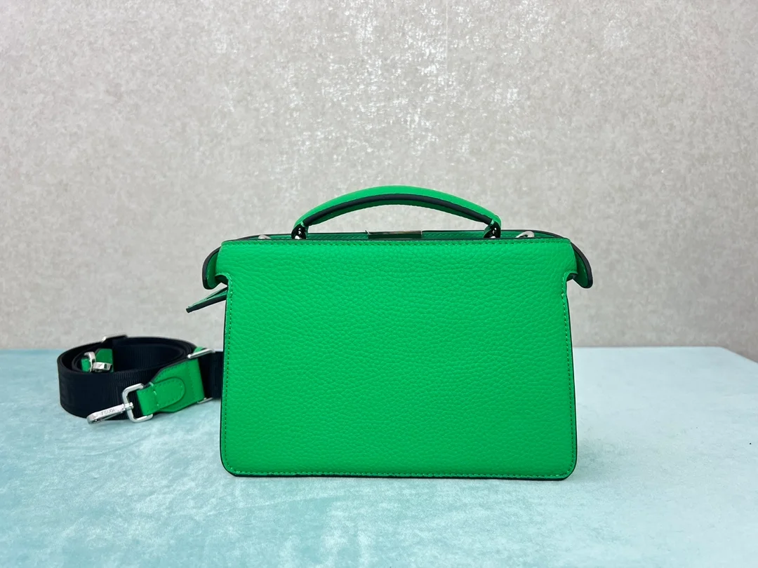 피카부 I SEE U 레더백 그린 상세