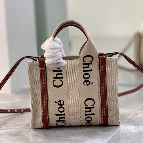 우디 토트백 스몰 (26.5cm X 20cm X 8cm)