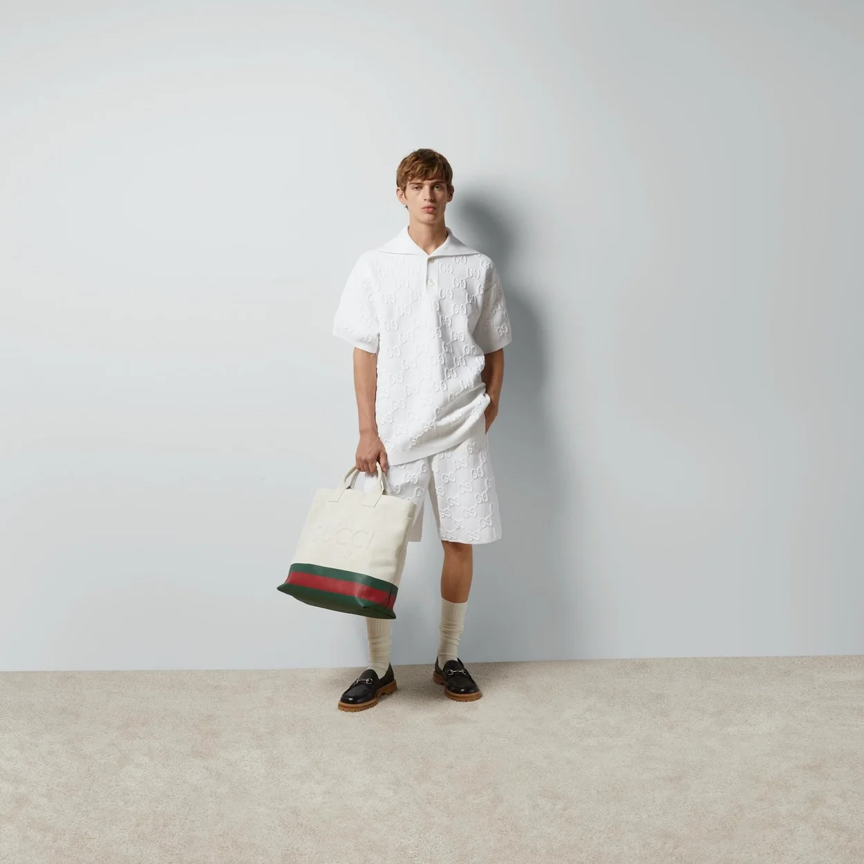 엠보스 디테일 캔버스 토트백 상세