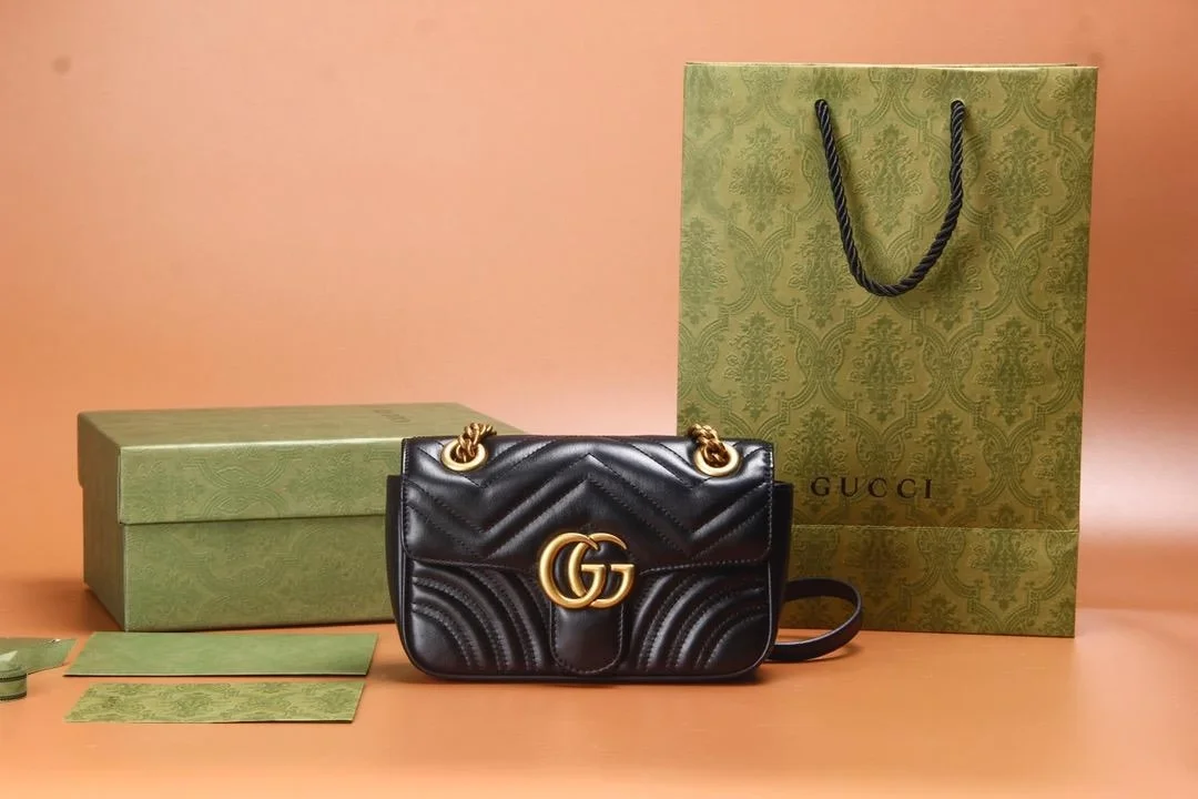 GG 마몽 스몰 마틀라세 숄더백 상세