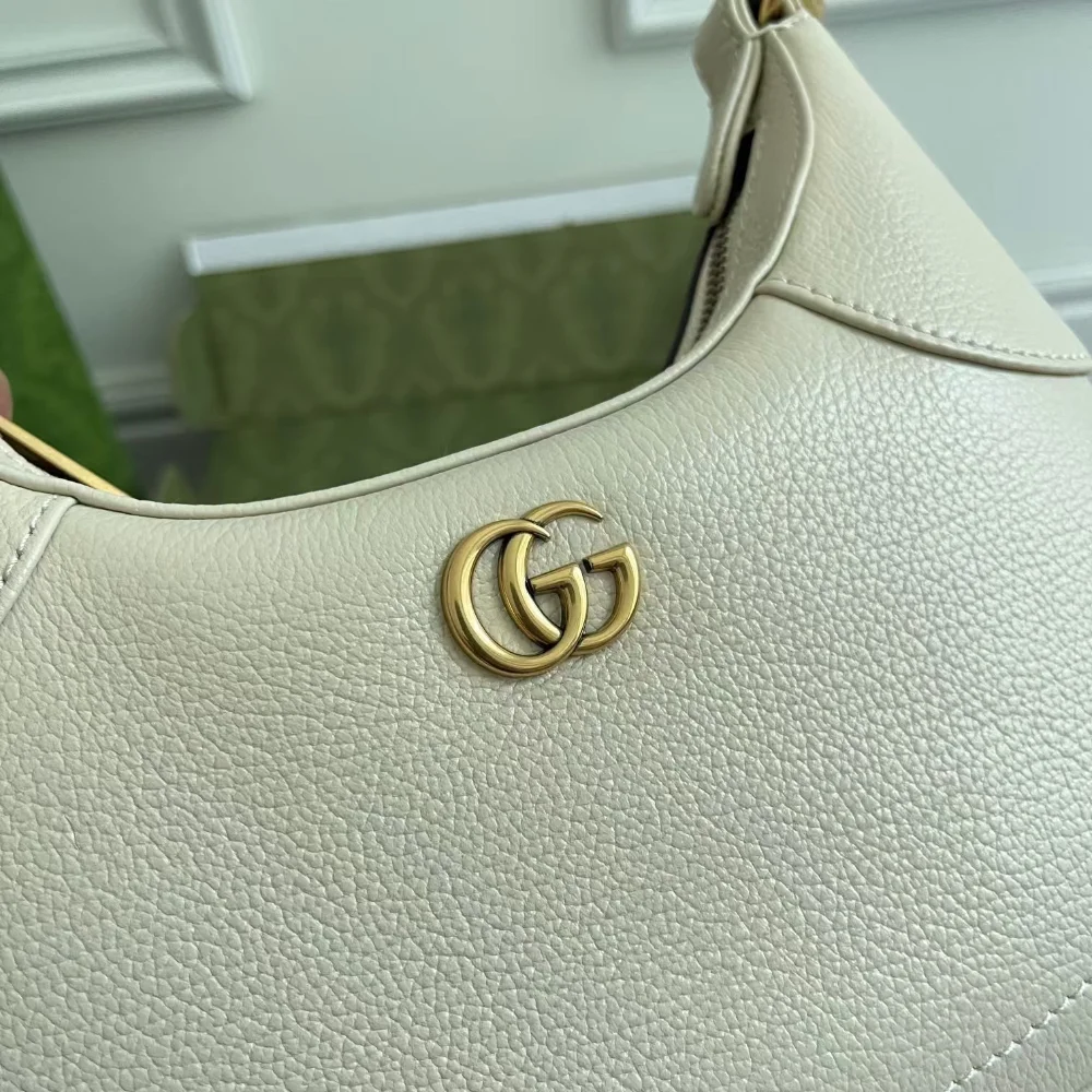 아프로디테 스몰 상세