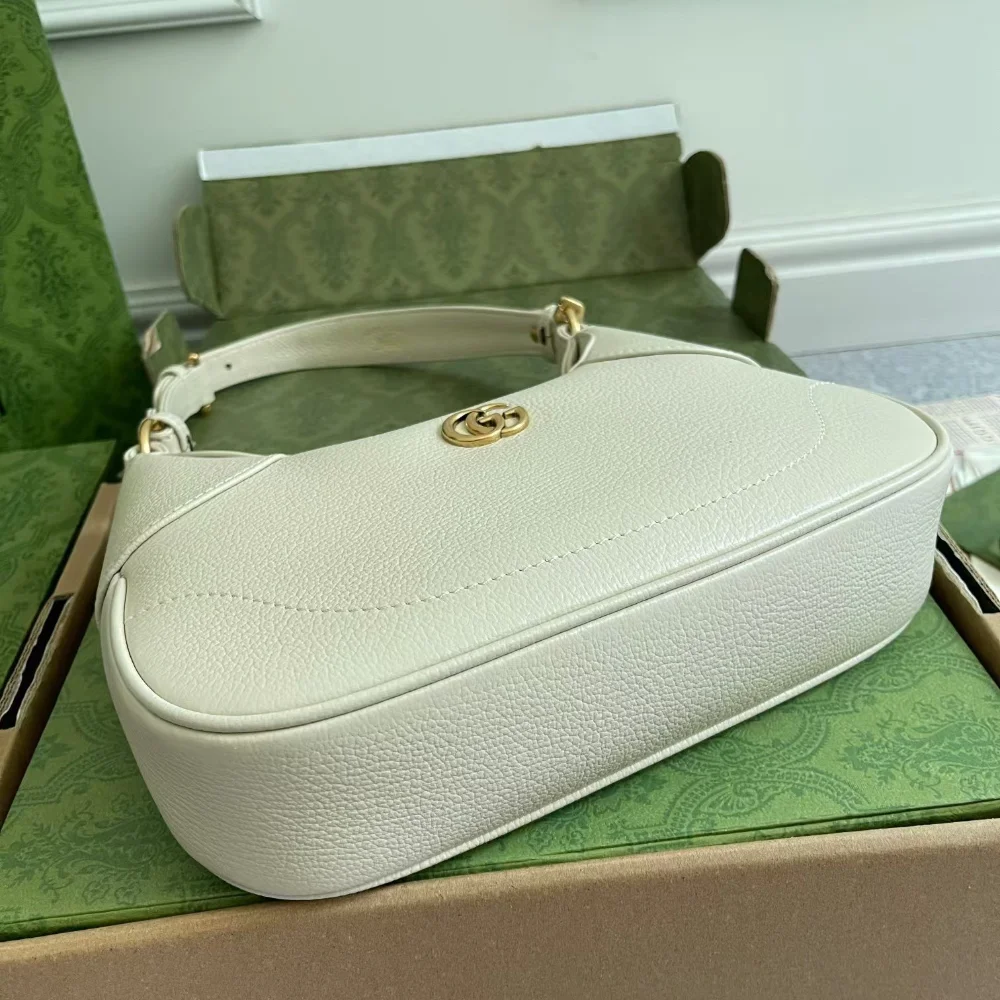 아프로디테 스몰 상세