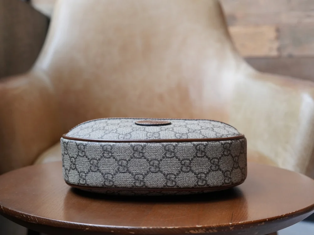 GG 하프문 쉐입 미니백 상세