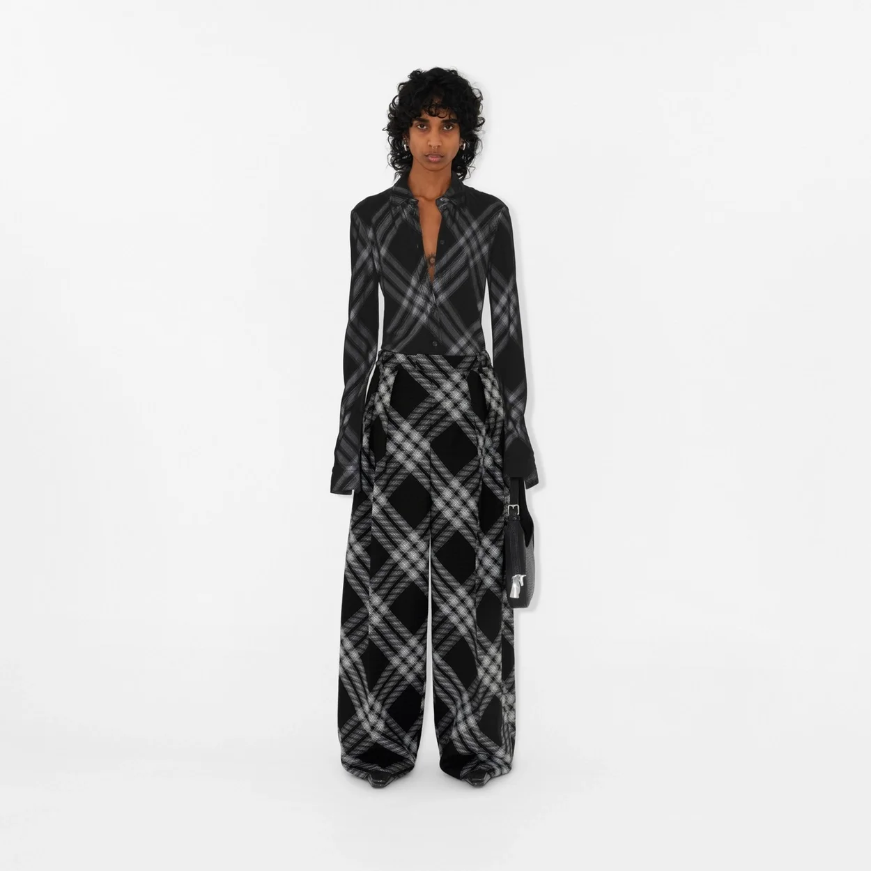 스몰 체스 숄더백 상세