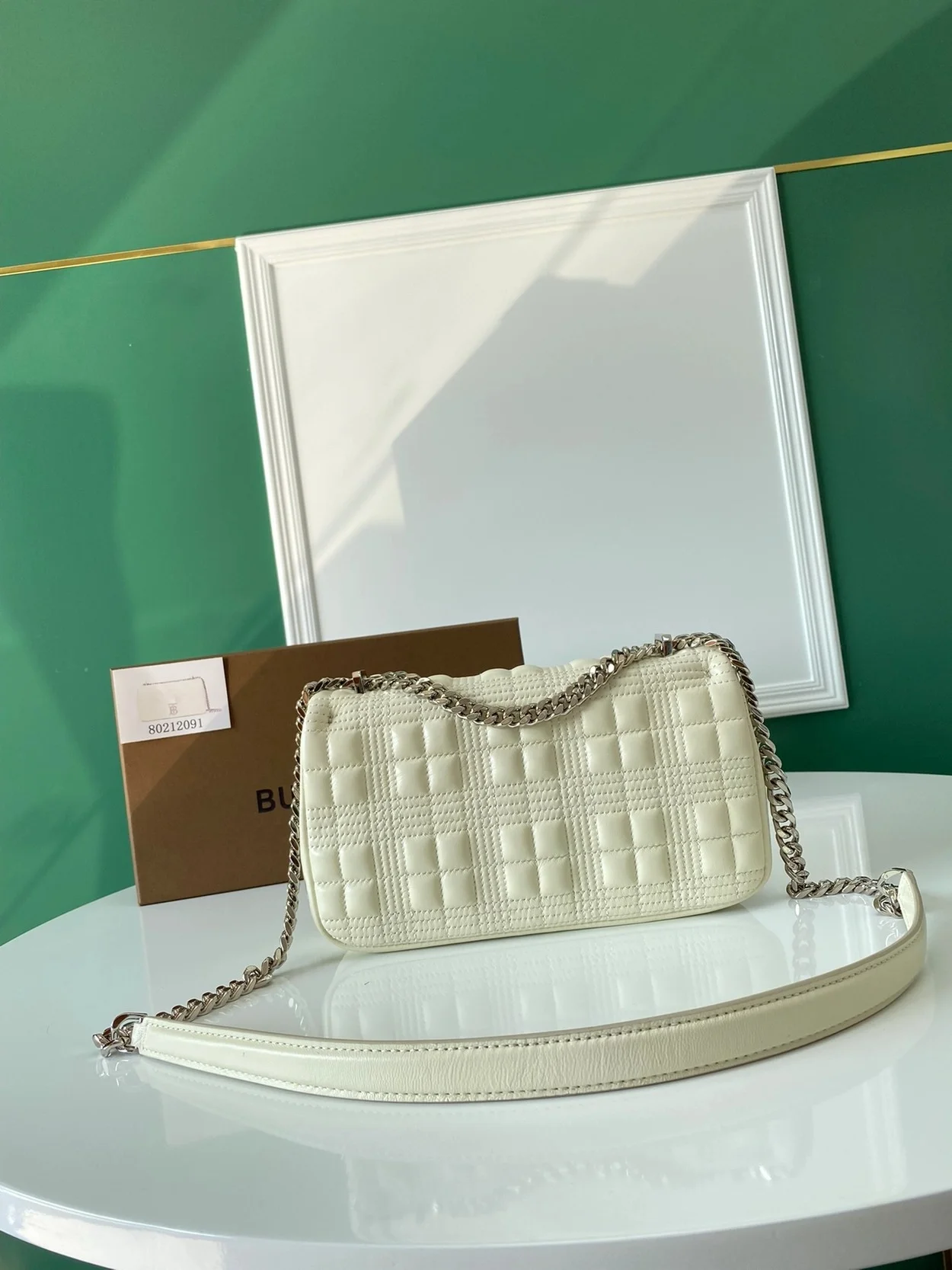 롤라 스몰 퀄팅백 화이트 상세