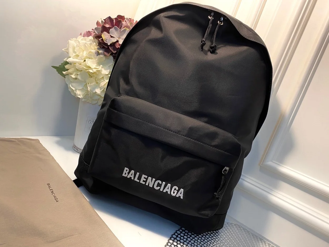 익스플로러 백팩 상세