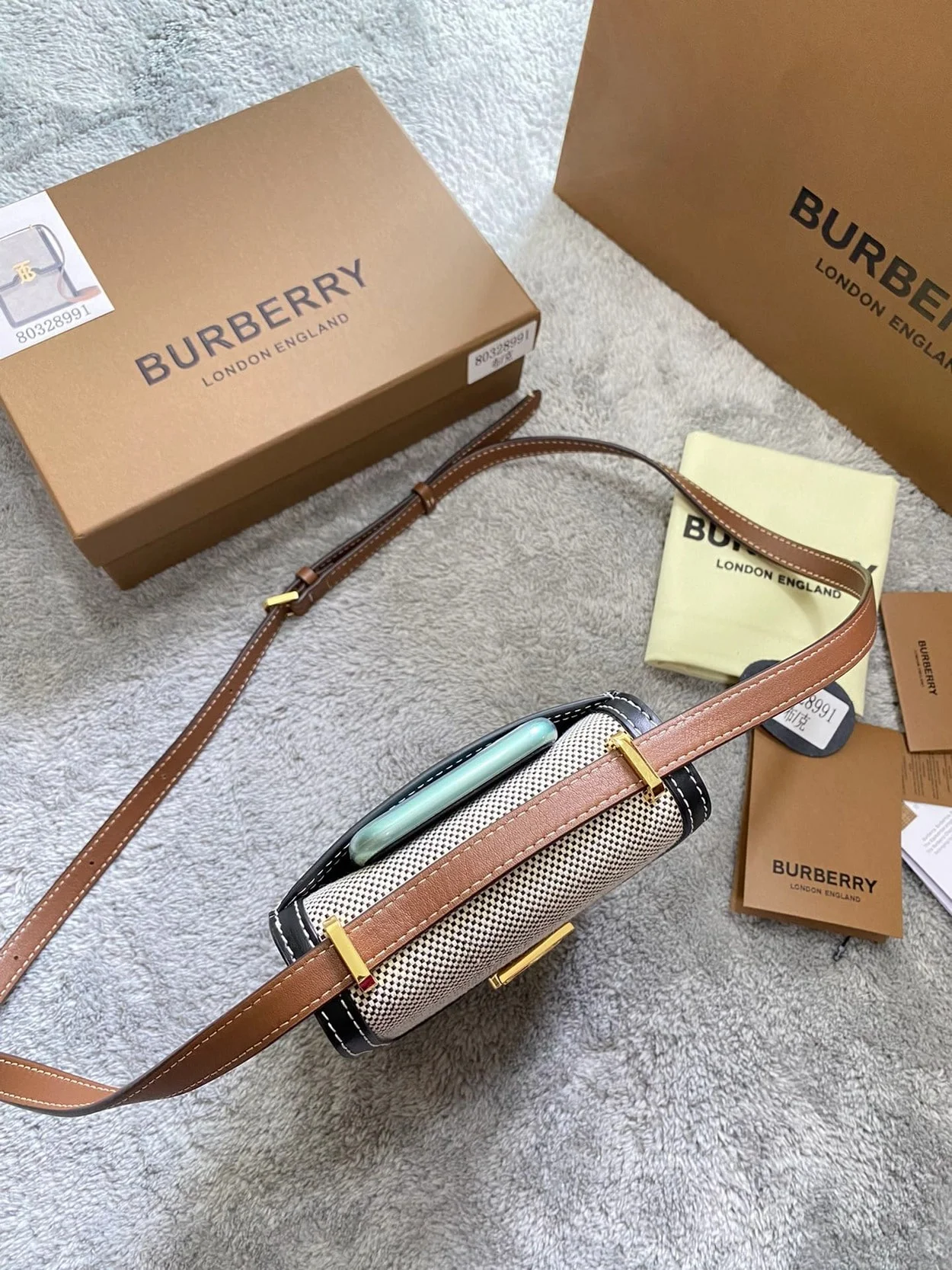 로빈 투톤 미니백 상세