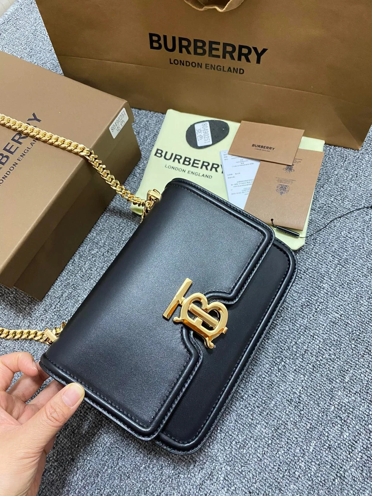 TB 미니 가죽 클러치백 상세