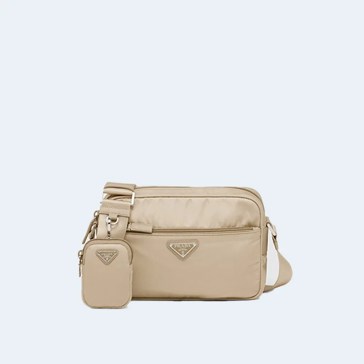 리나일론 숄더백 베이지 상세