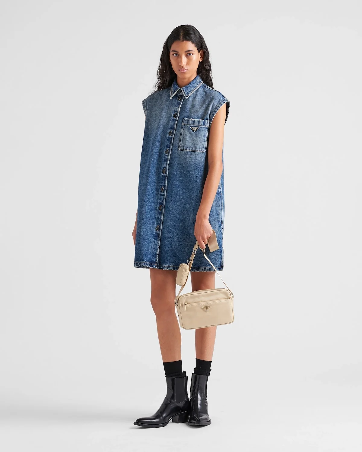 리나일론 숄더백 베이지 상세