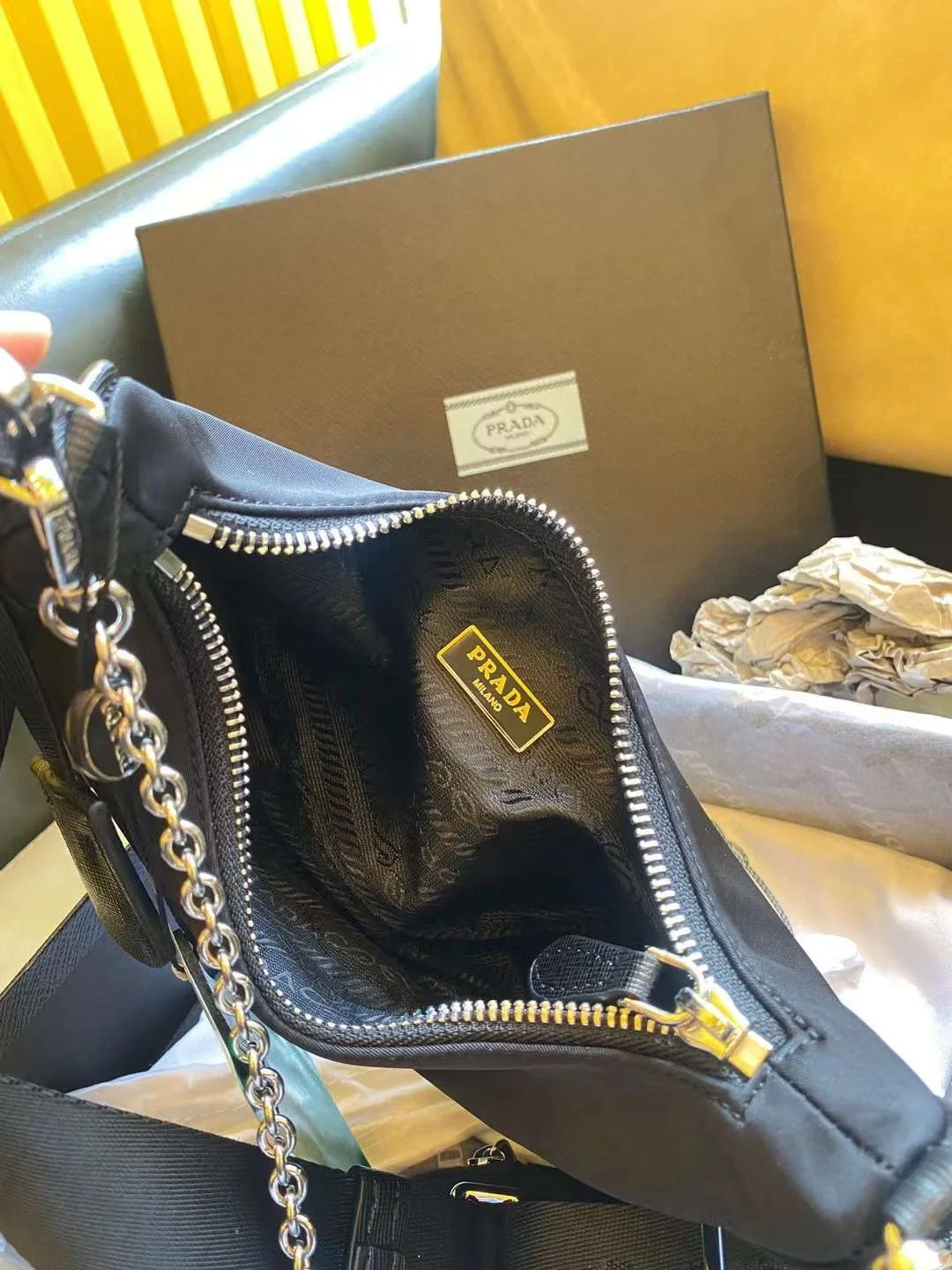 테수토 체인 스트랩 숄더백 (22CM ) 상세