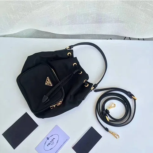 버킷 파우치 (18*23*12CM)