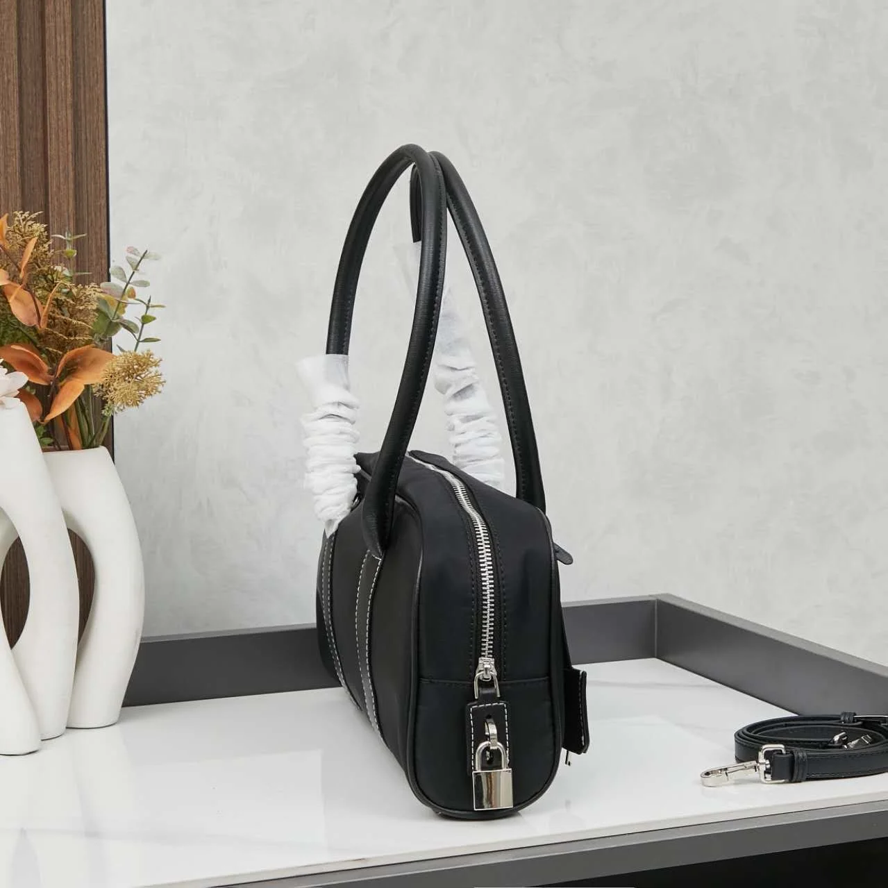 리나일론 토트백 블랙 상세