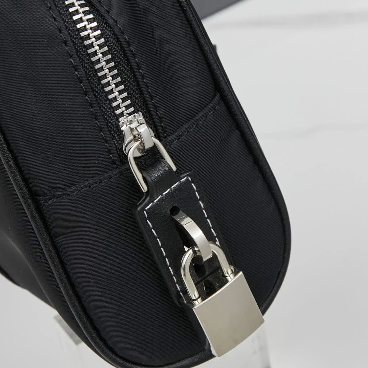 리나일론 토트백 블랙 상세