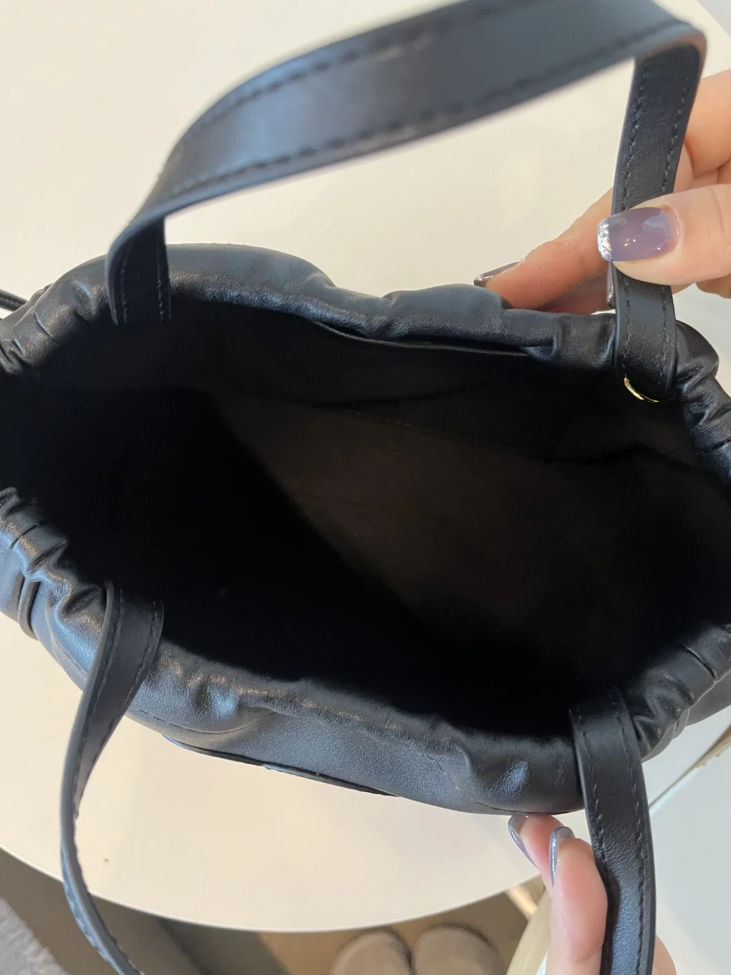 퀴르 트리옹프 스몰 드로우스트링 카바스 22cm 상세