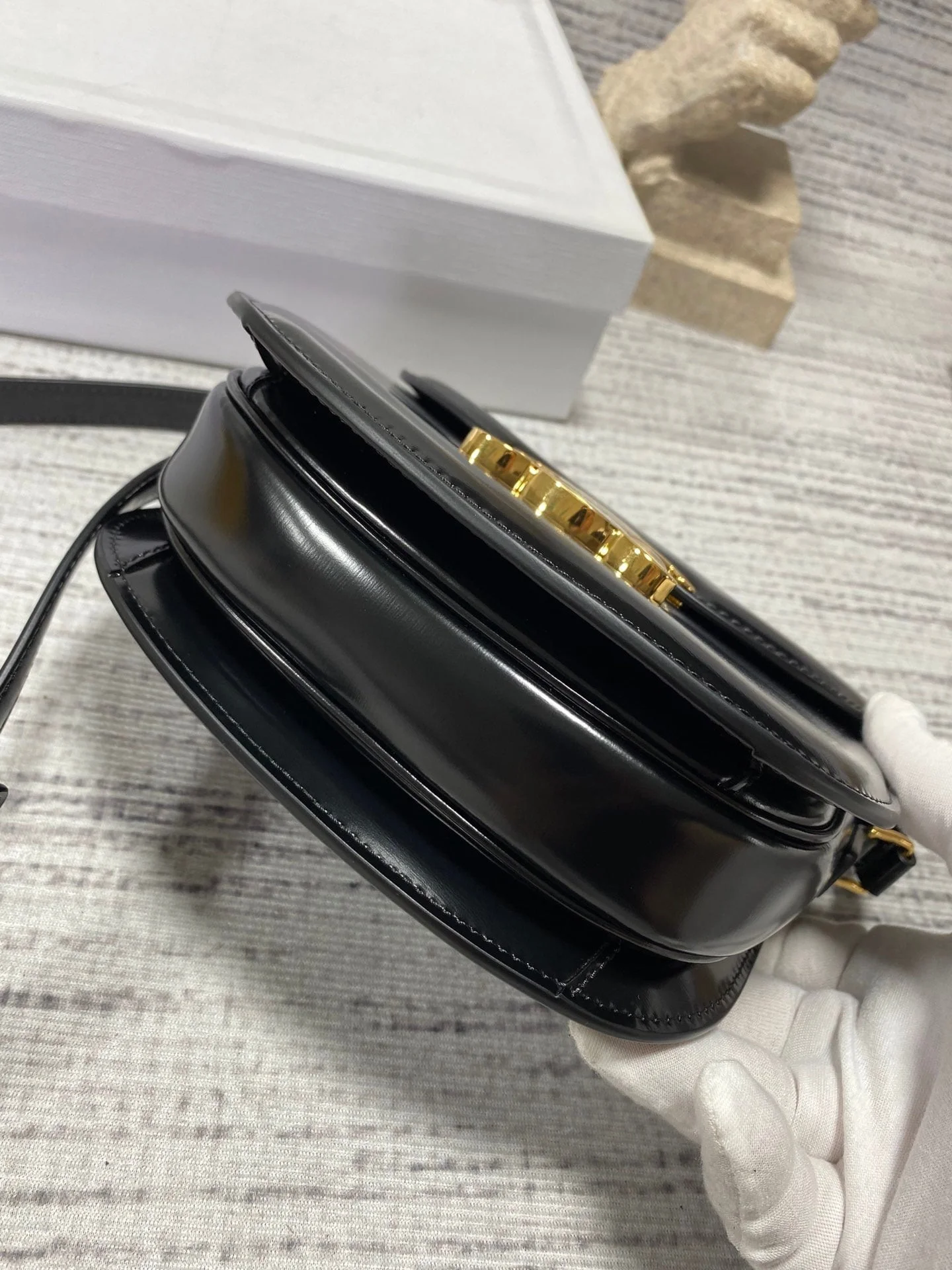 트리오페 틴 베사체 숄더백 (18.5*16*6CM) 상세