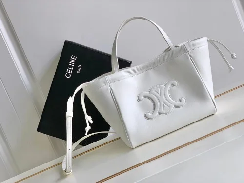 퀴르 트리옹프 드로우스트링 카바스 스몰 화이트 22CM