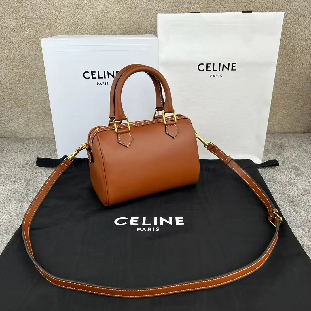 트리옹프 스몰 보스턴백 브라운 (19.5 * 14 * 7cm) 상세