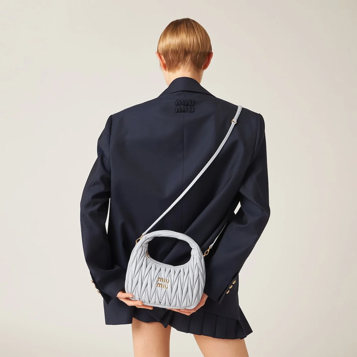 스몰 완더 마테라쎄 나파 가죽 호보백 그레이 상세