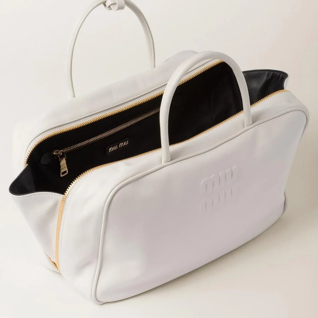 가죽 탑 핸들백 화이트 상세