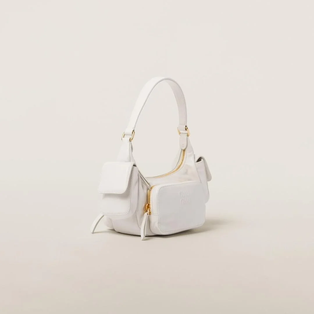 나파 가죽 포켓백 화이트 상세