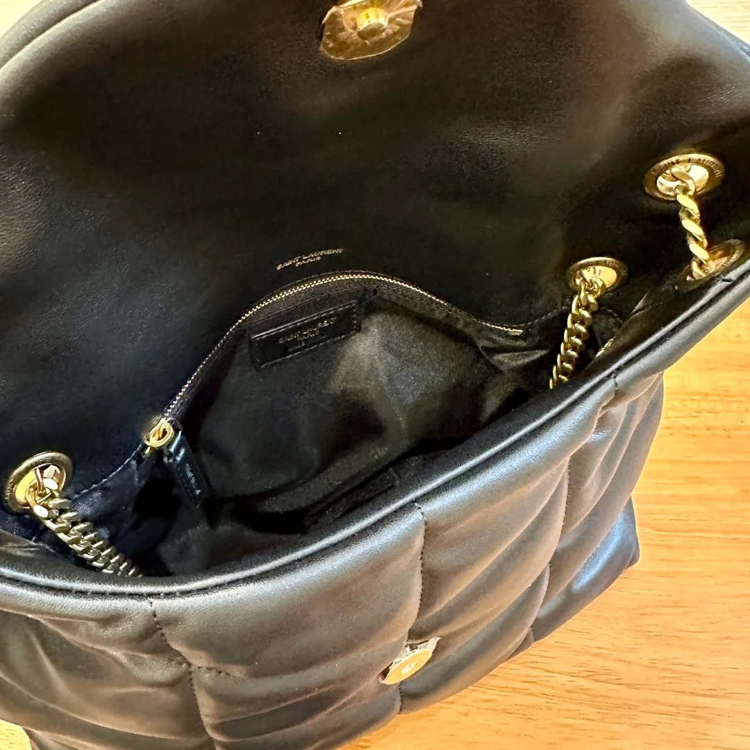 퀼티드 램스킨 퍼퍼 스몰 체인백 블랙 상세