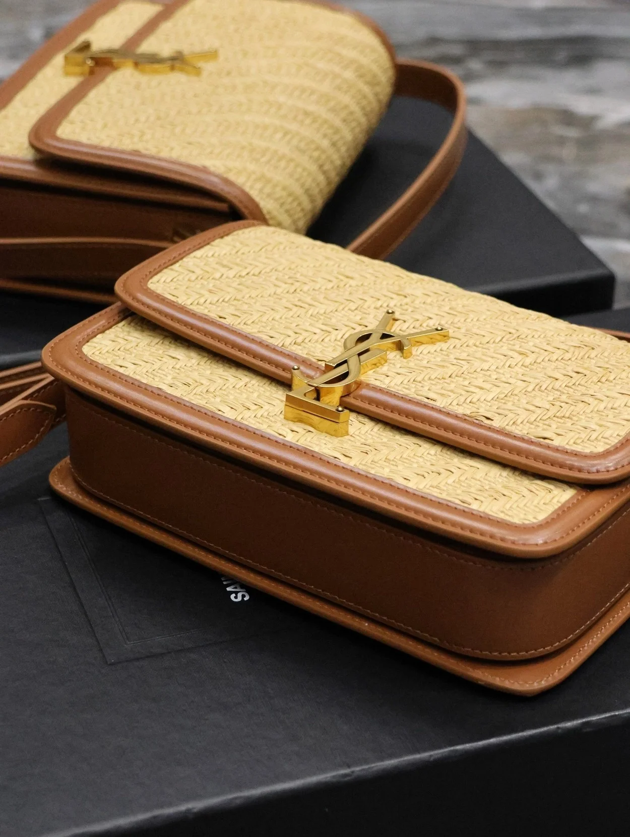 솔페리노 로고 라피아 미디움 숄더백 상세