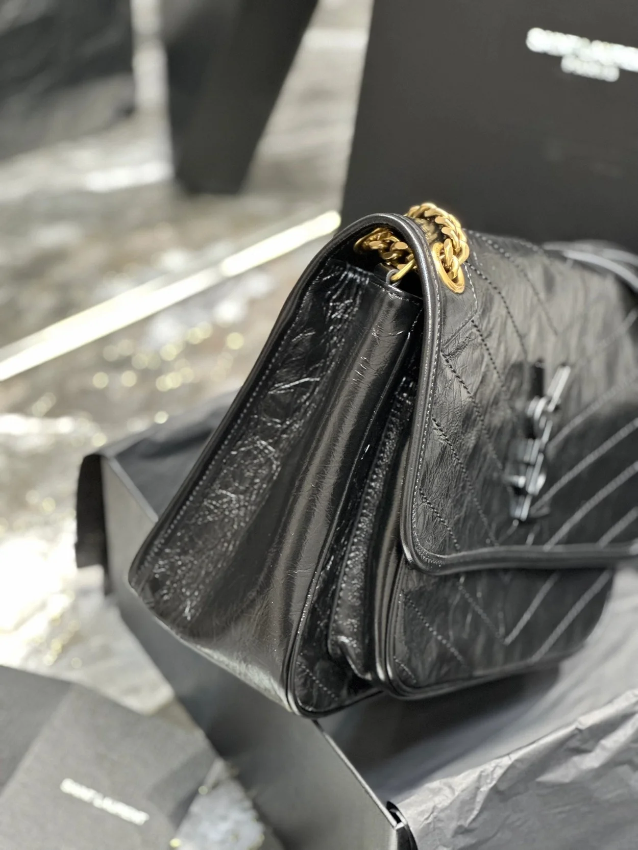 빈티지 니키 미디움백 블랙 (28cm X 20cm X 8.5cm) 상세