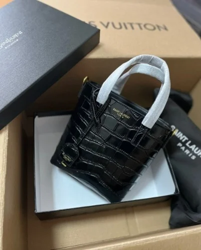 파리 토이 미니 쇼퍼 토트백 (18*17*8CM)