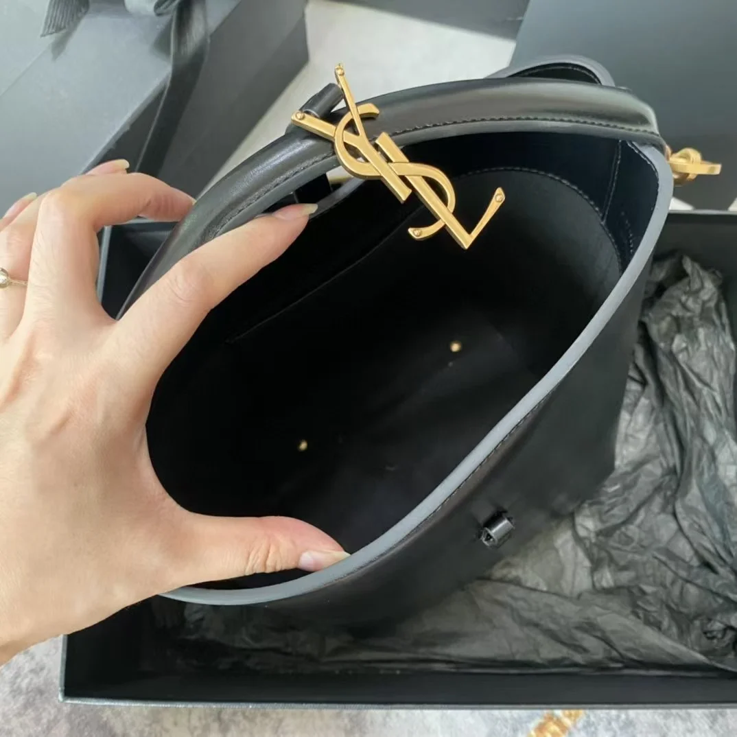 핸드 버킷백 (17×20×13cm) 상세