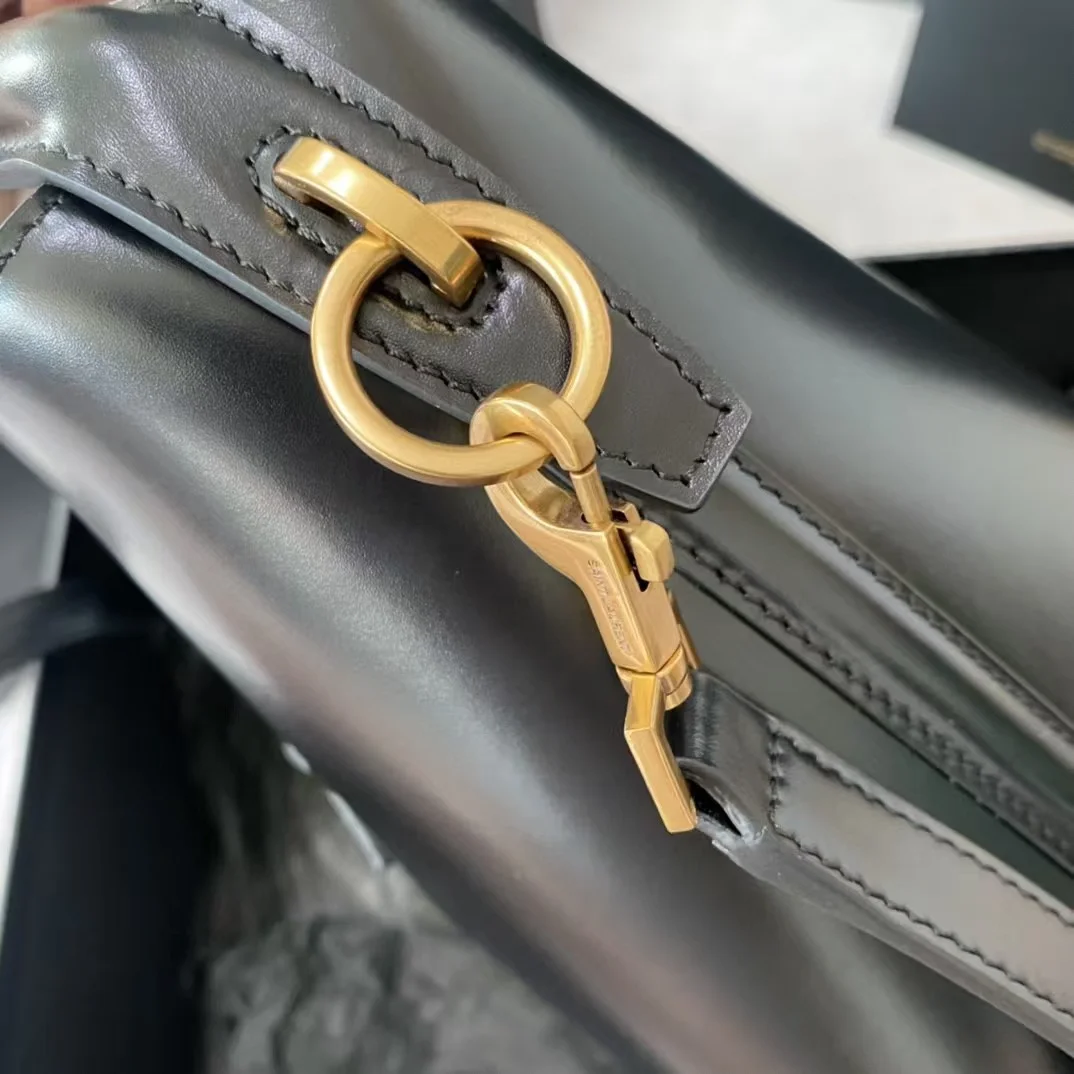 핸드 버킷백 (17×20×13cm) 상세