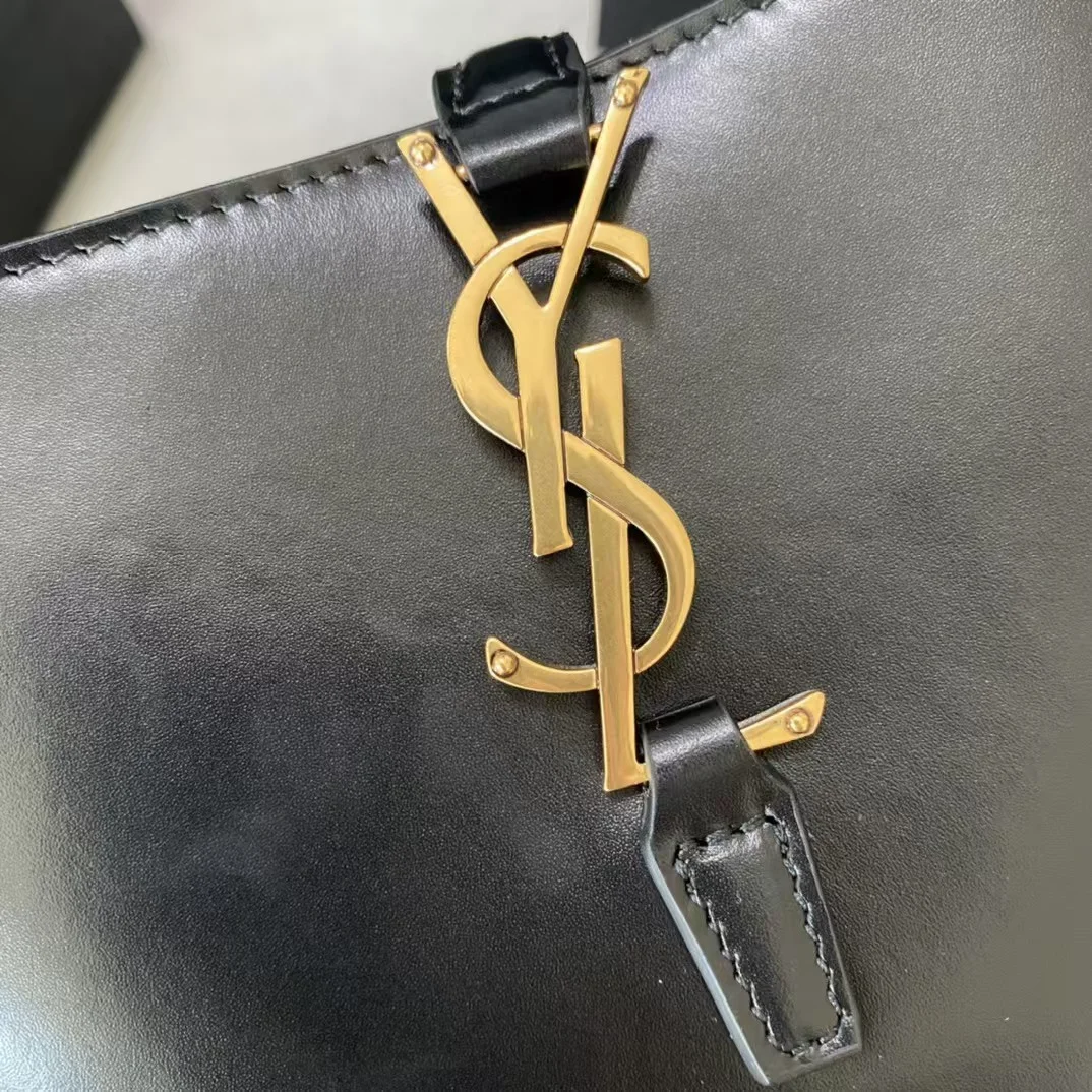 핸드 버킷백 (17×20×13cm) 상세