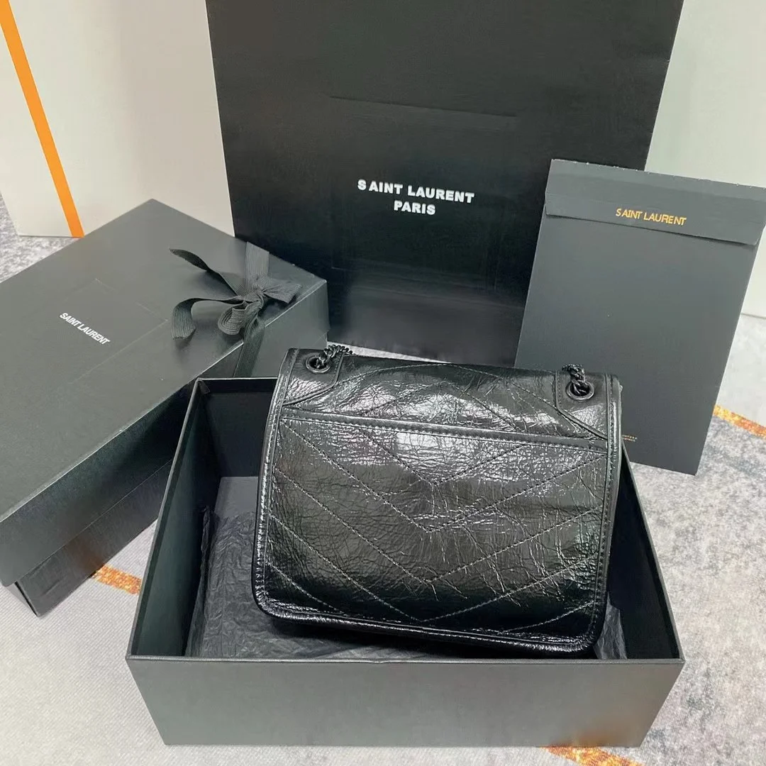 니키 숄더백 베비 상세