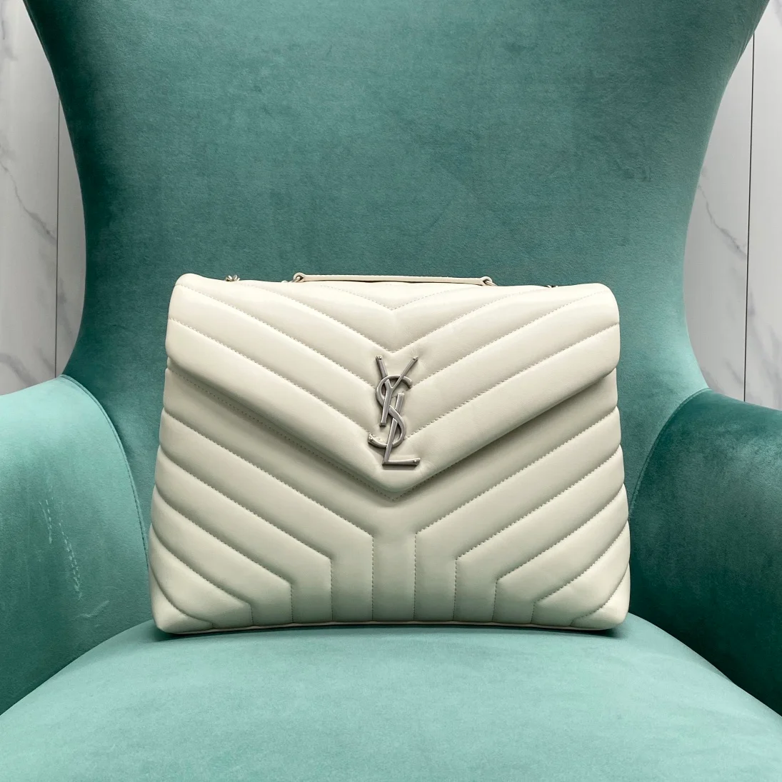 모노그램 마틀라세 루루 숄더백 미디움 은장 상세