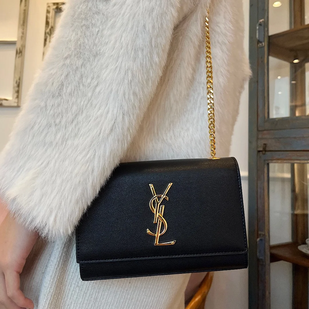 케이티 백 스몰 ( 20 * 12.5 * 5cm)