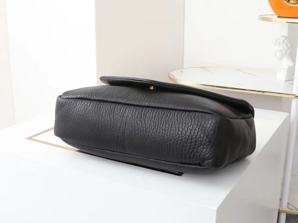 칼립소 그레인 램스킨 스몰 백(26*14*7cm) 상세