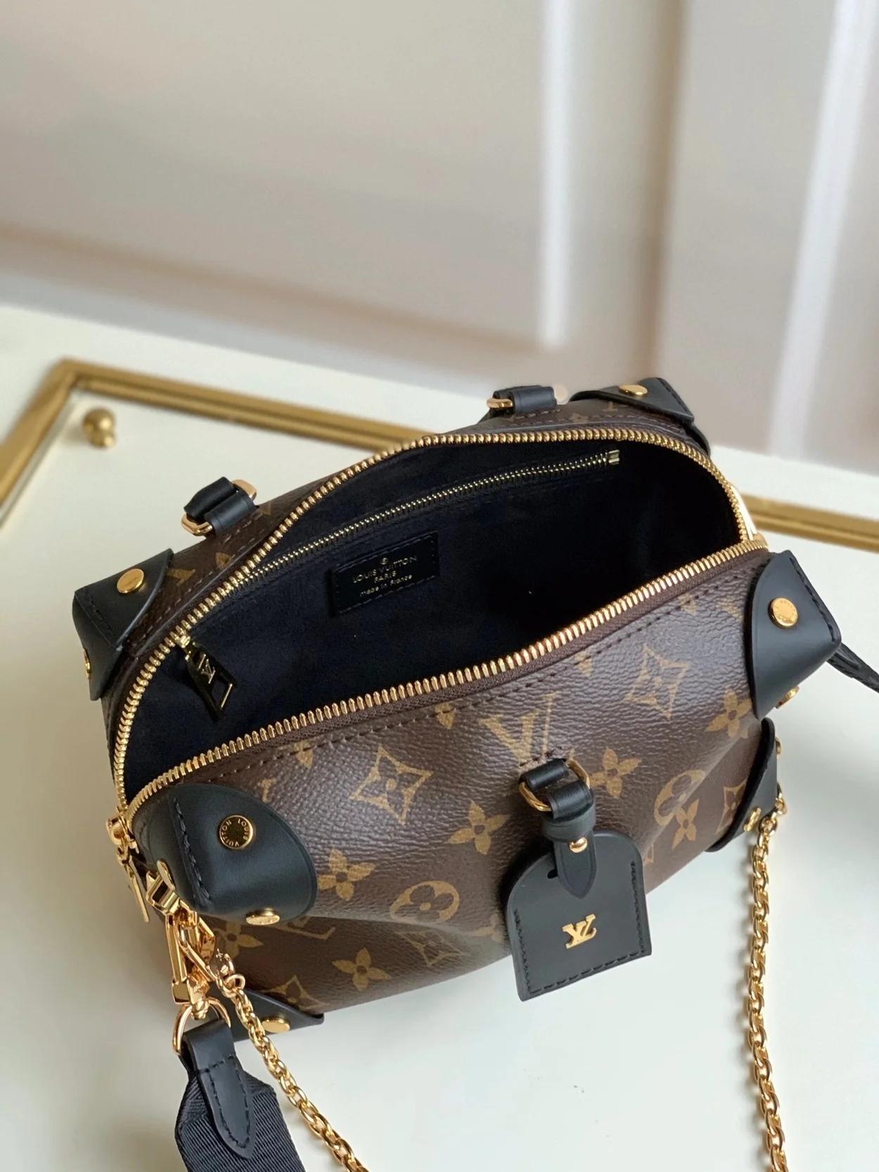 쁘띠 말 수플 모노그램 캔버스 블랙 상세