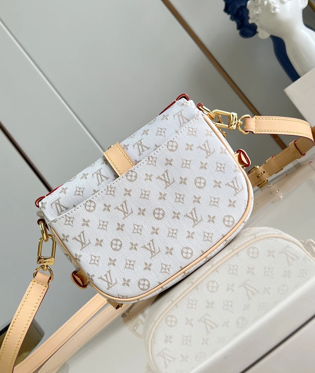 소뮈르 BB 백 상세