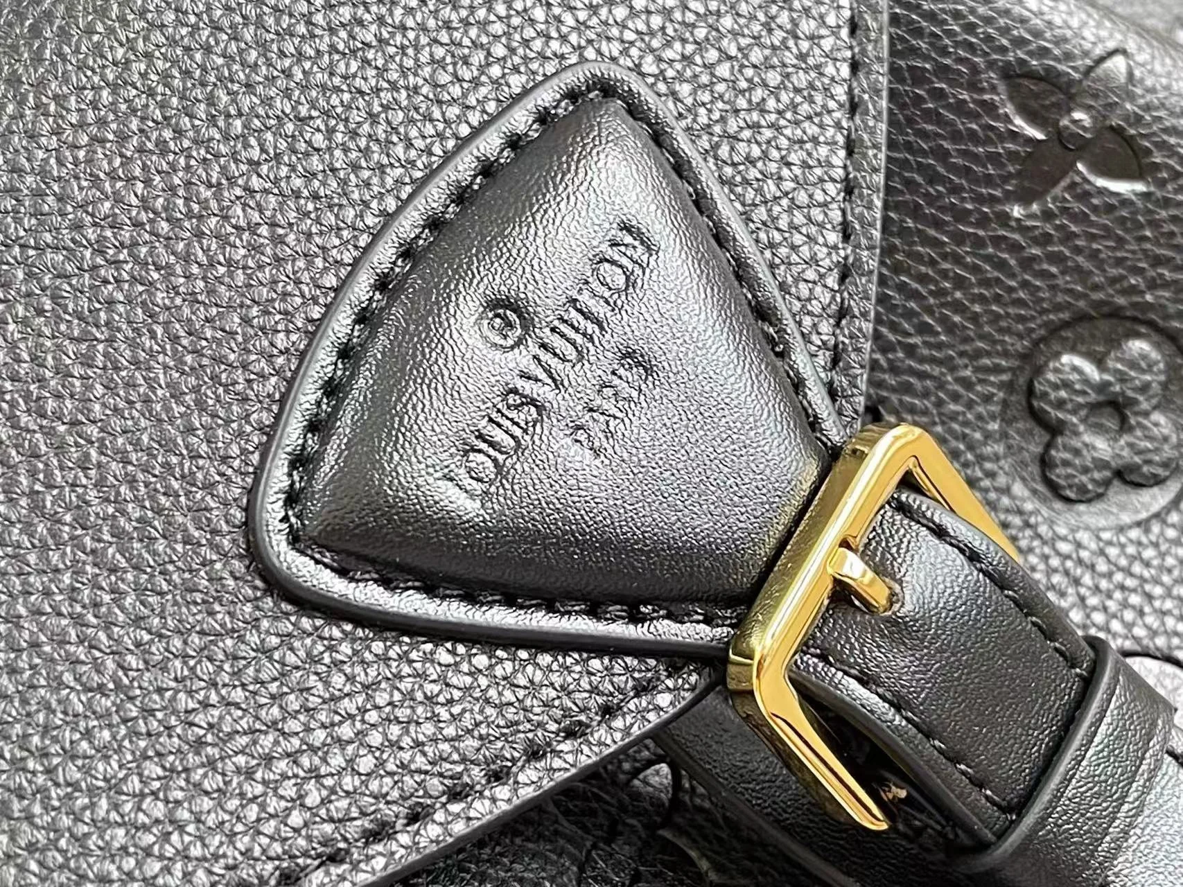 앙프렝뜨 블랙 레더 몽수리 백팩 상세