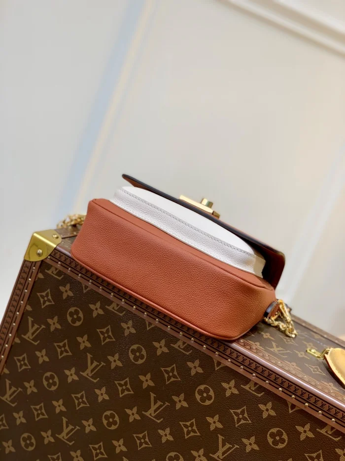 락미 텐더 핸드 숄더 크로스백 상세