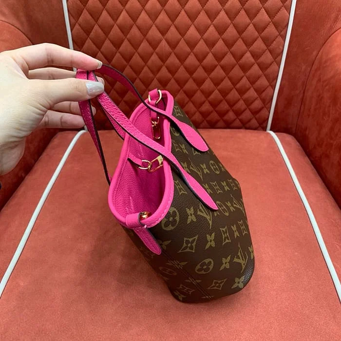 인사이드 아웃 반둘리에 BB 24cm x 14cm x 9cm 상세