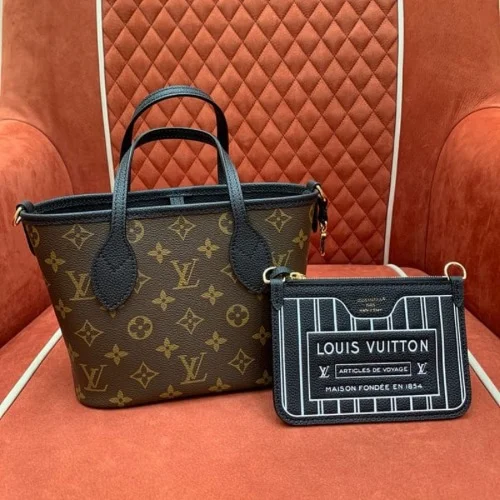 인사이드 아웃 반둘리에 BB 24cm x 14cm x 9cm