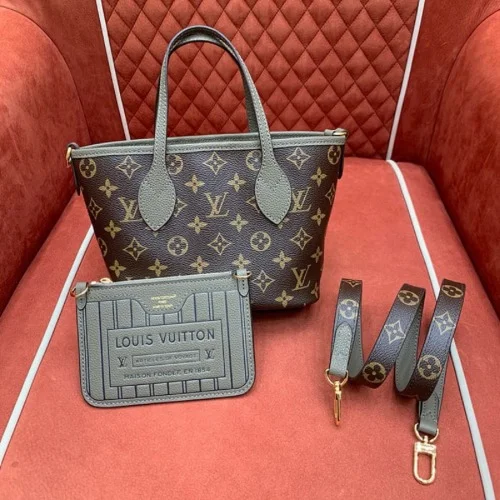 인사이드 아웃 반둘리에 BB  24cm x 14cm x 9cm